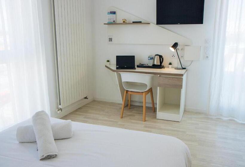 スーペリアスタジオ, Twenty Business Flats Nîmes Trigone