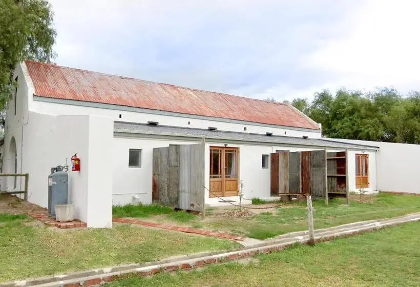 Economy Quadruple Room, De Bos Backpackers