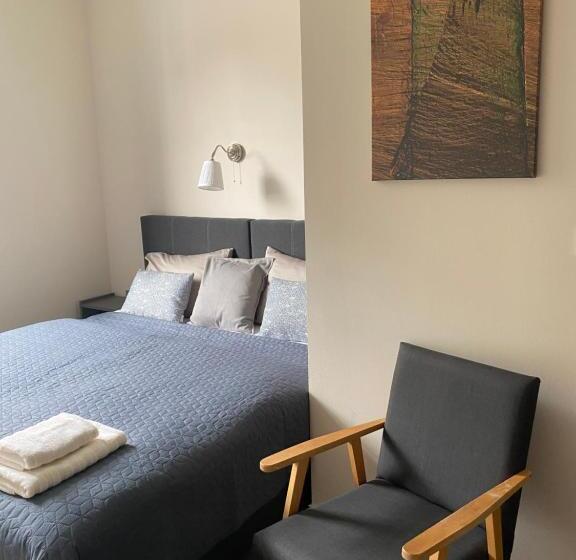 اتاق استاندارد, Kedves Vendégház