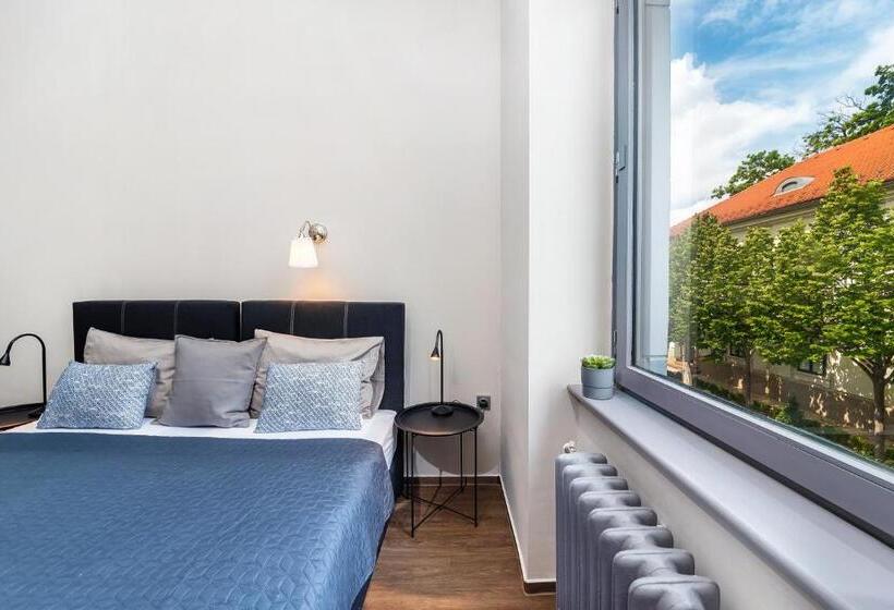 اتاق استاندارد, Kedves Vendégház