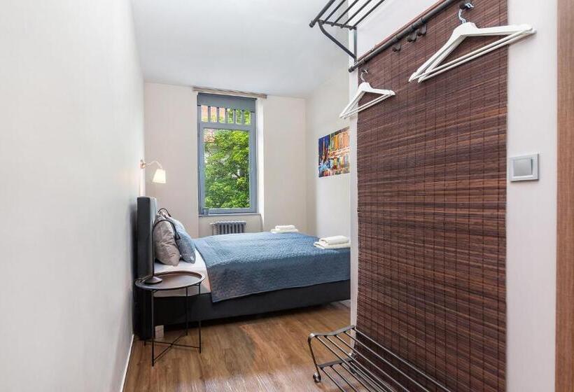 اتاق استاندارد, Kedves Vendégház