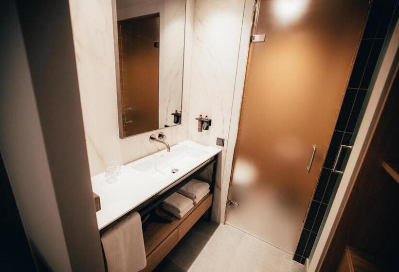 غرفة عائلية, Cityhotel Wood