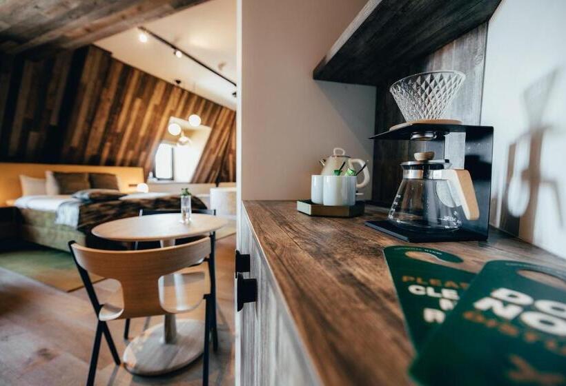 غرفة قياسية مزوَّدة بجاكوزي, Cityhotel Wood