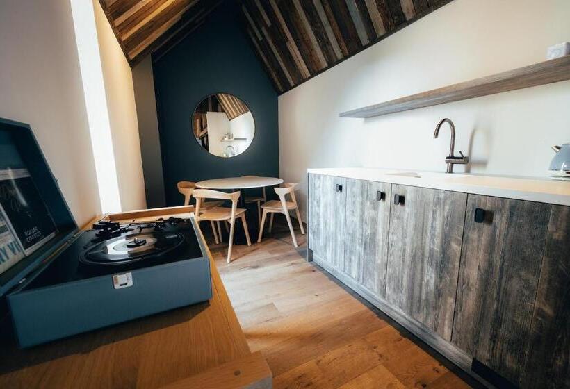 غرفة قياسية مزوَّدة بجاكوزي, Cityhotel Wood