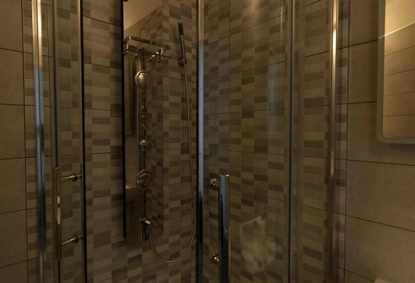 Апартаменты Executive 1 Спальня, Spire Accommodations Ltd