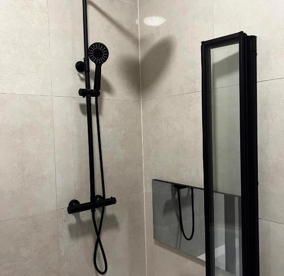 Апартаменты Deluxe 1 Спальня, Spire Accommodations Ltd