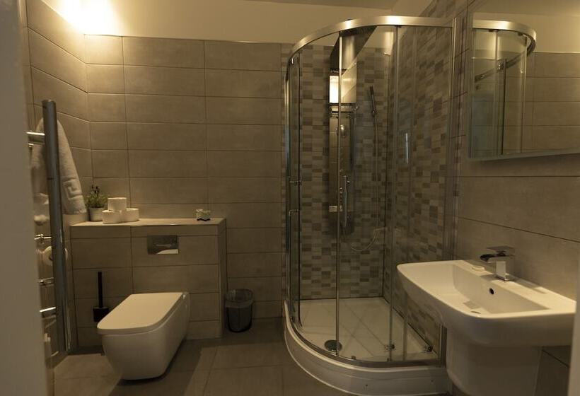 Апартаменты Executive 1 Спальня, Spire Accommodations Ltd