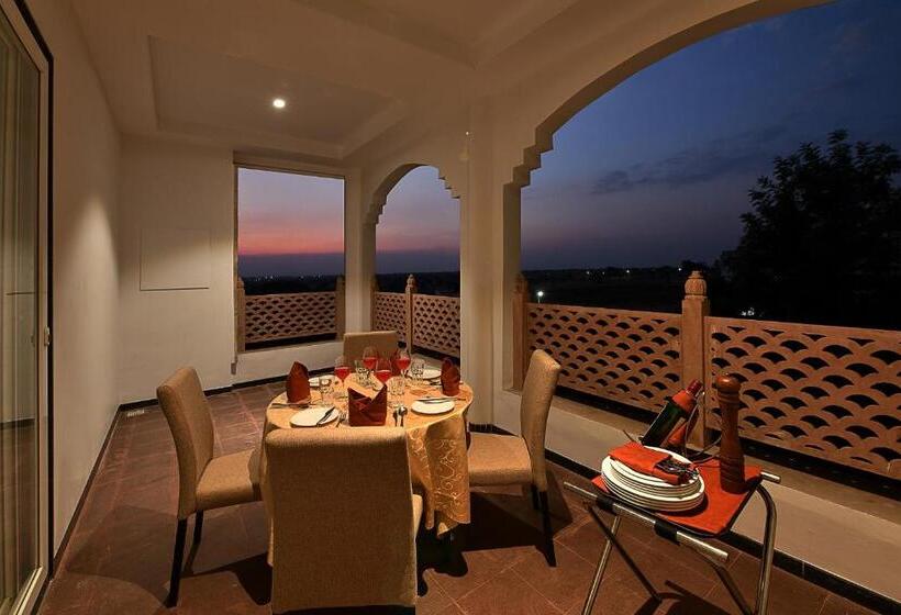 جناح جونيور, Eastin Easy Vita