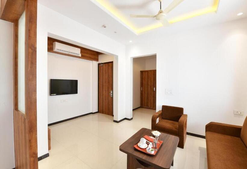 غرفة عائلية, Eastin Easy Vita