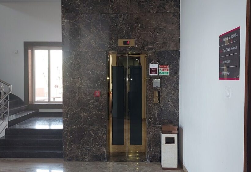 غرفة عائلية, Eastin Easy Vita