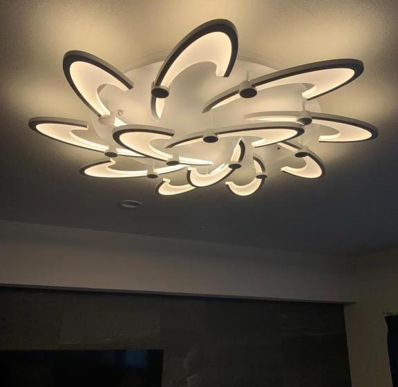 חדר משפחתי, Flap Resort