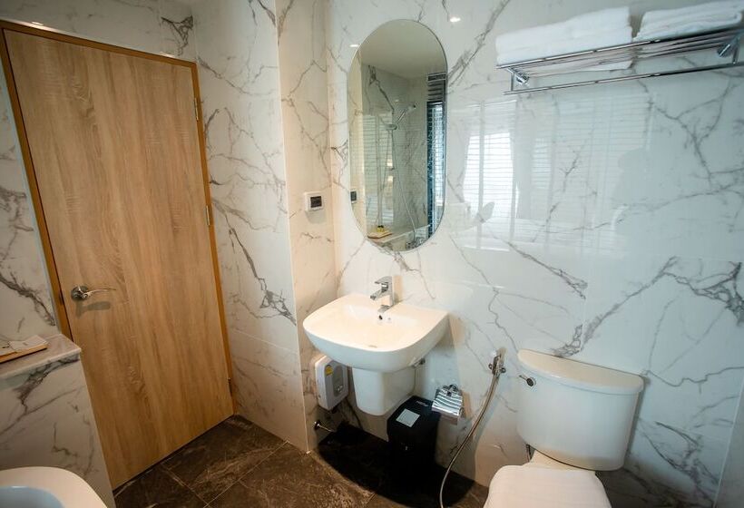 חדר דלוקס, Heaven Hotel Chachoengsao