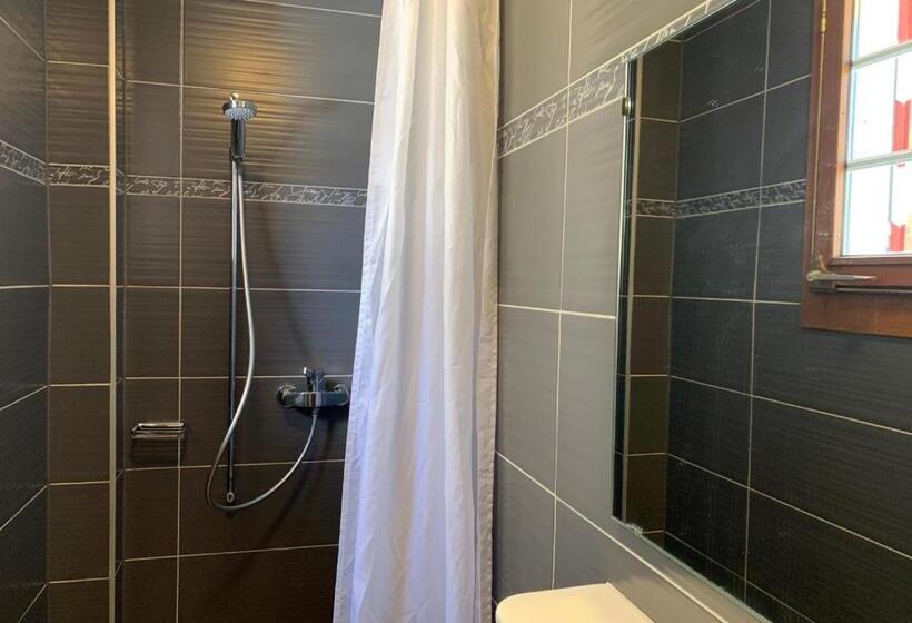 スタンダードルーム, Maison De Montagne De Bretaye Accès Par Le Train Arrêt Bouquetin