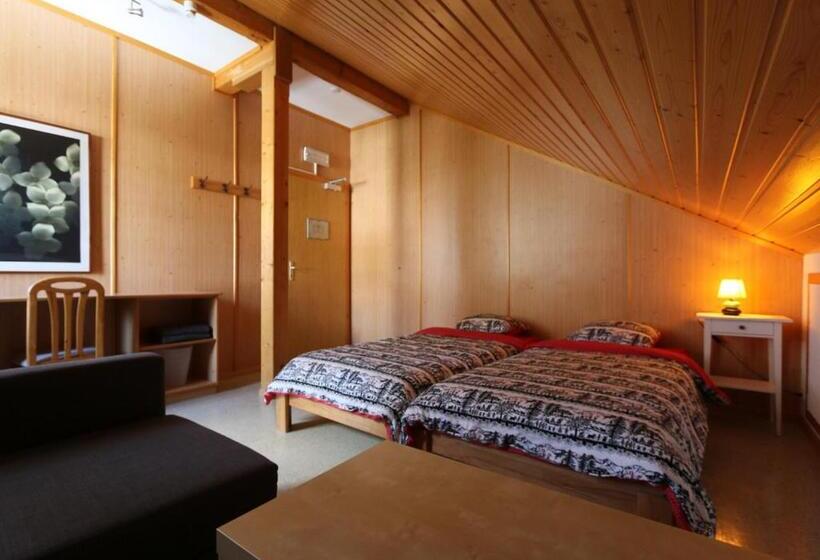 スーペリアールーム, Maison De Montagne De Bretaye Accès Par Le Train Arrêt Bouquetin