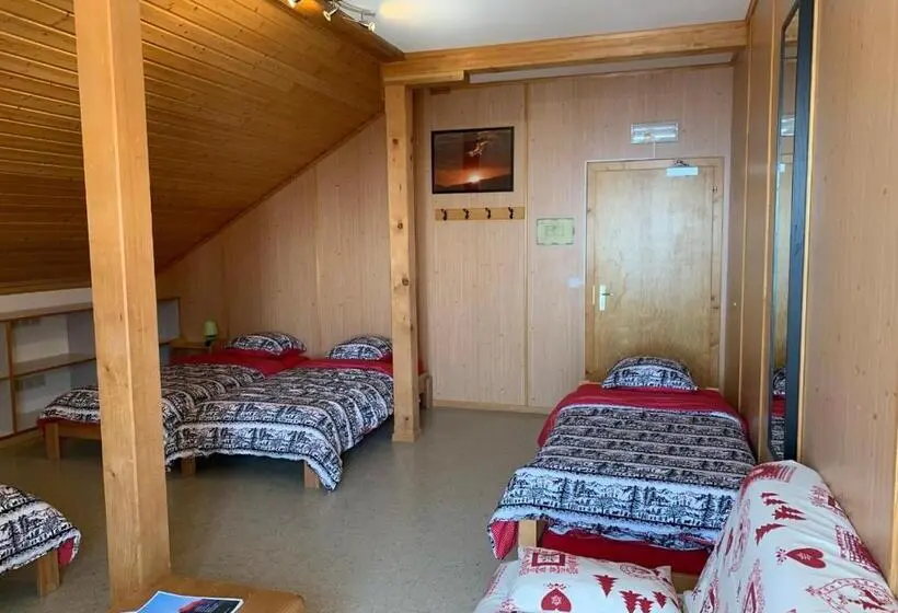 ファミリールーム, Maison De Montagne De Bretaye Accès Par Le Train Arrêt Bouquetin