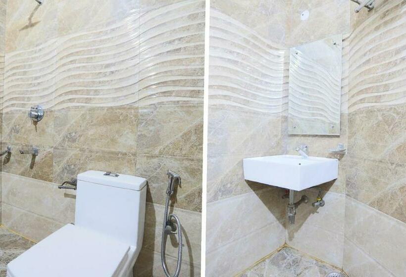 トリプルクラシックルーム, Oyo 65630  New Raj Kamal