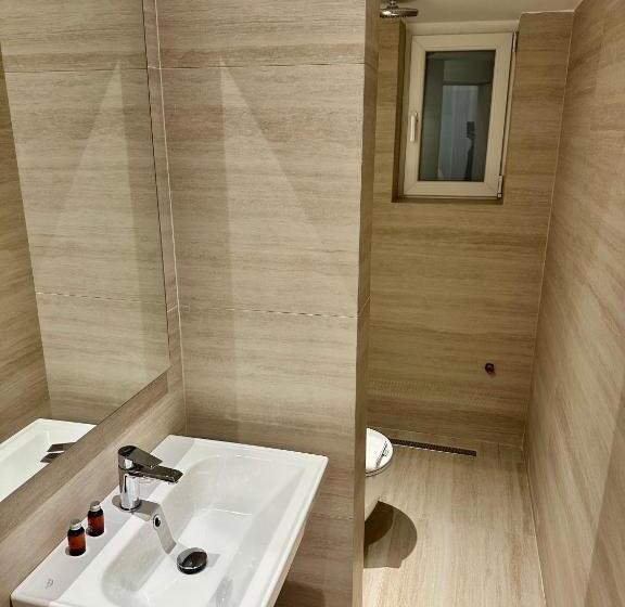 带2个卧室的套房, Venis