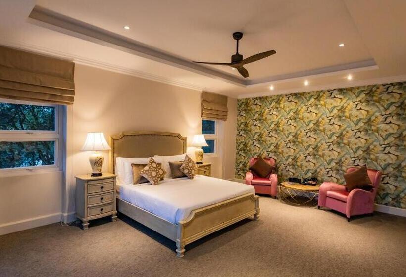 带大床的复式套间, Villa Serenity