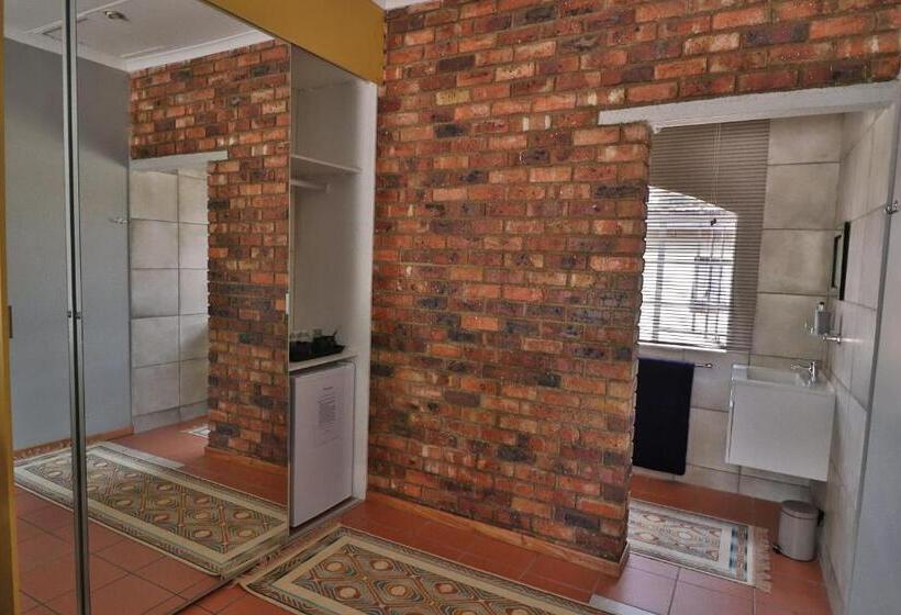 חדר סטנדרט, Highway Gardens Guest House