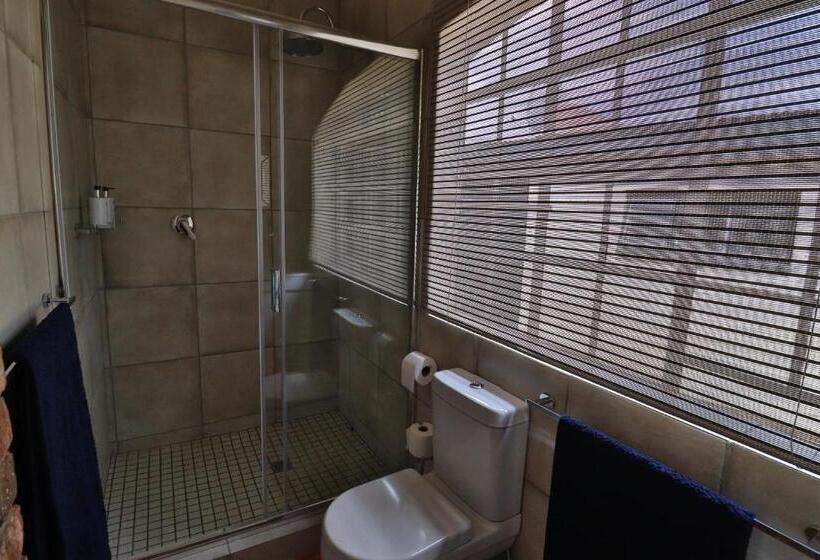 스탠다드 룸, Highway Gardens Guest House