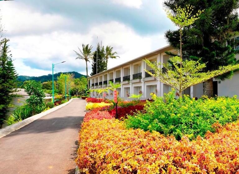 豪华房间, The Balcone Suites & Resort