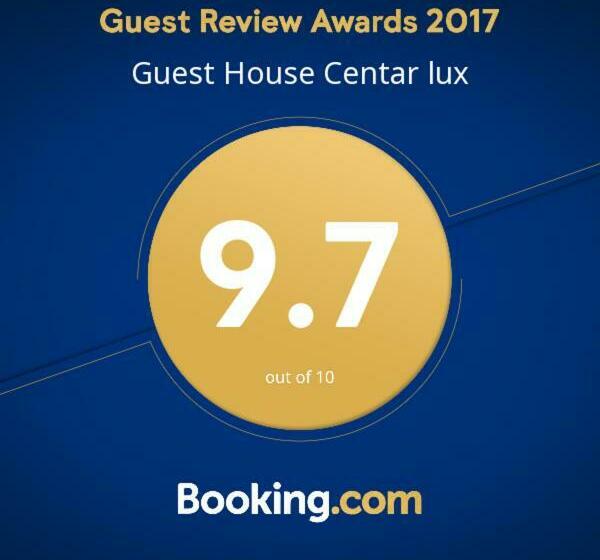 استودیوی لوکس, Guest House Centar Lux