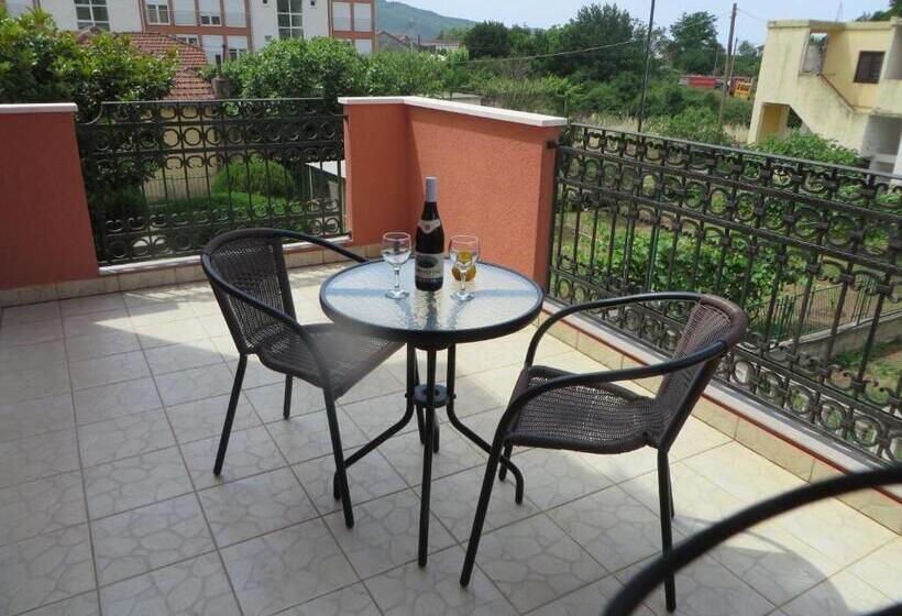 اتاق استاندارد با بالکن, Guest House Villa živanović