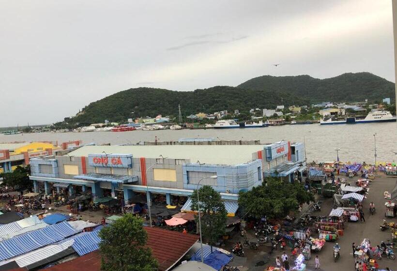 اتاق خانوادگی, Nhà Nghỉ Bảo Châu