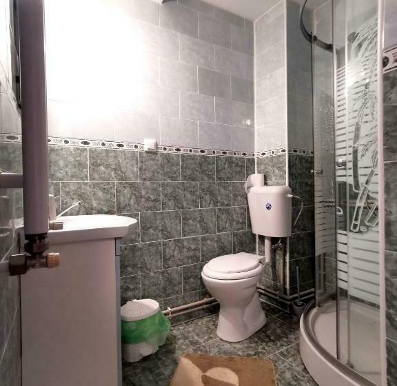 Cameră Standard, Tamara House
