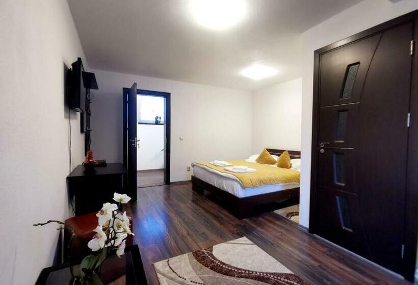 Cameră Standard, Tamara House