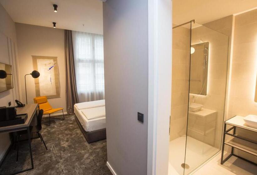 חדר סטנדרט, Manda Heritage