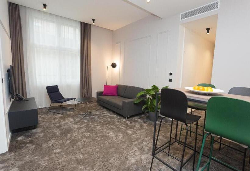 סוויטה, Manda Heritage