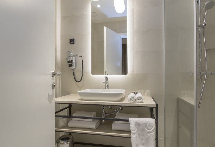 חדר סטנדרט, Manda Heritage