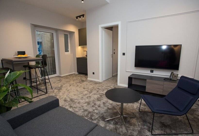 סוויטה, Manda Heritage