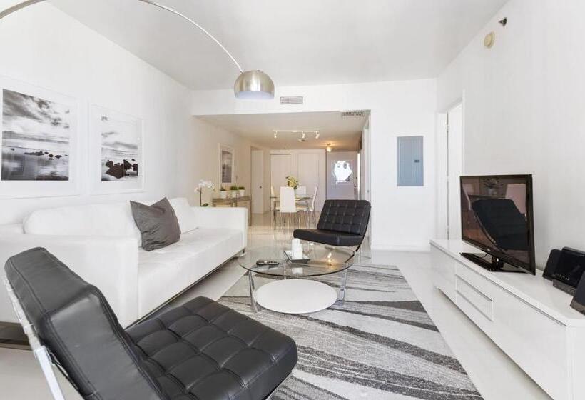 オーシャンビューデラックススイート, Icon Brickell Residences