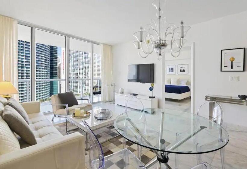 テラス付きジュニアスイート, Icon Brickell Residences