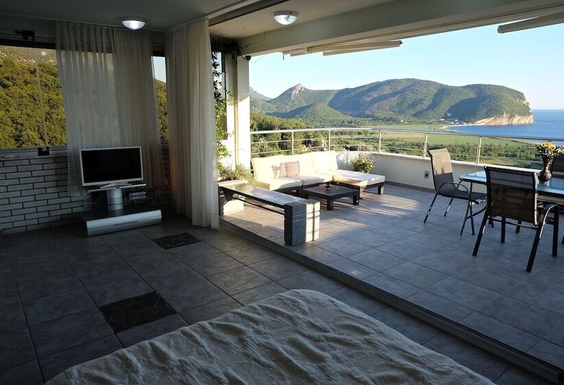 استودیو لوکس با چشمانداز دریا, Apartments And Rooms Villa Santa Vita