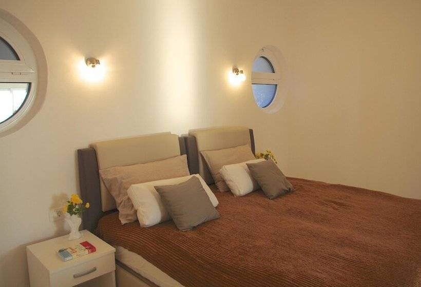 آپارتمان لوکس 1 خوابه, Apartments And Rooms Villa Santa Vita