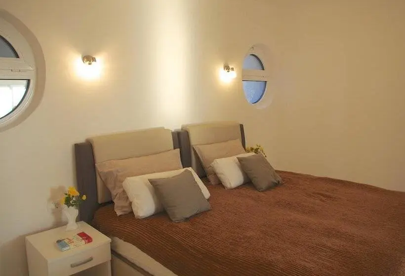 آپارتمان لوکس 1 خوابه, Apartments And Rooms Villa Santa Vita