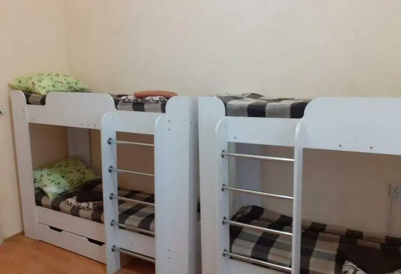 اتاق سوپریور چهار تخته, вв хостел