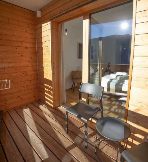 Номер Стандарт с Террасой, Giallo Dolomiti Wellness