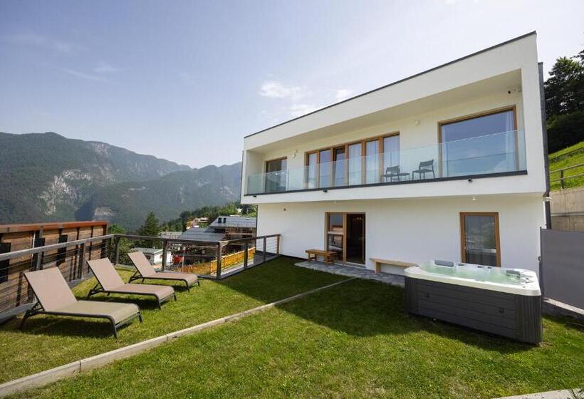 Люкс Повышенной Комфортности, Giallo Dolomiti Wellness