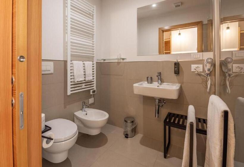 标准间带山景, Giallo Dolomiti Wellness