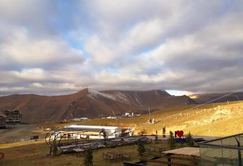 اتاق استاندارد چهار تخته, Atrium New Gudauri By Gudauri Travel