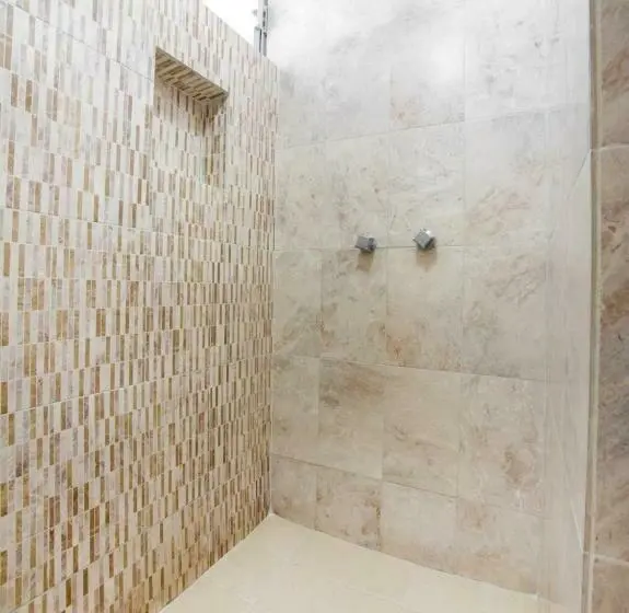 اتاق لوکس, Del Pescador Beachfront