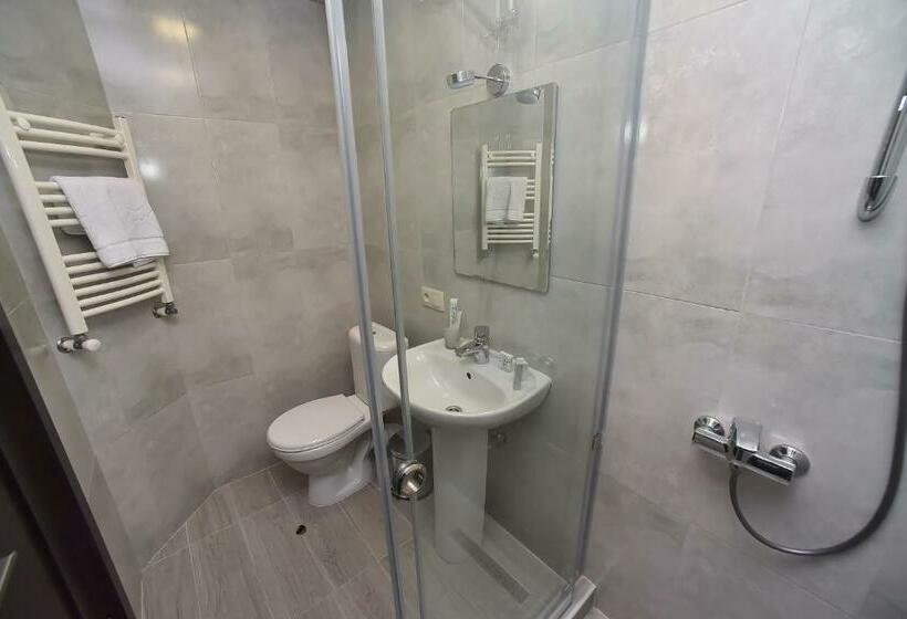 디럭스 룸, Good Hotel Yerevan