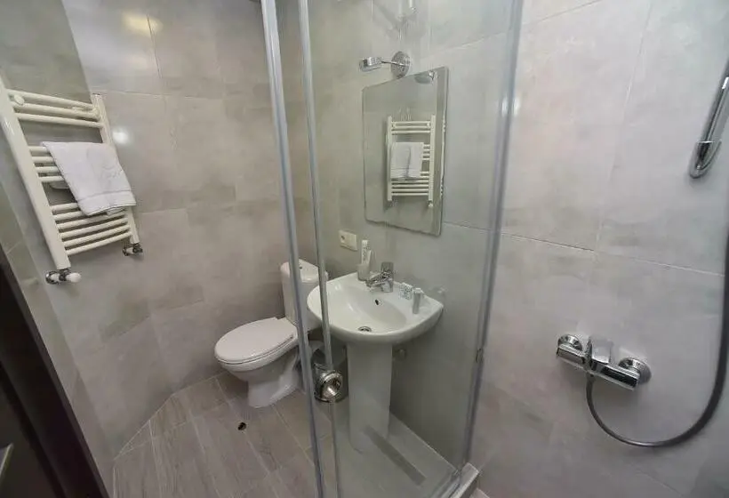 اتاق لوکس, Good Hotel Yerevan