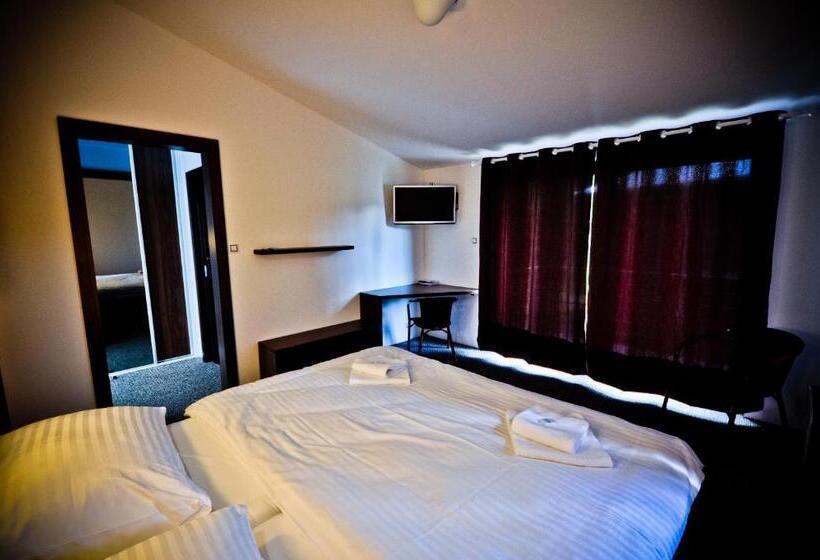 בקתה סטנדרטית, U Fořta Mezní Louka