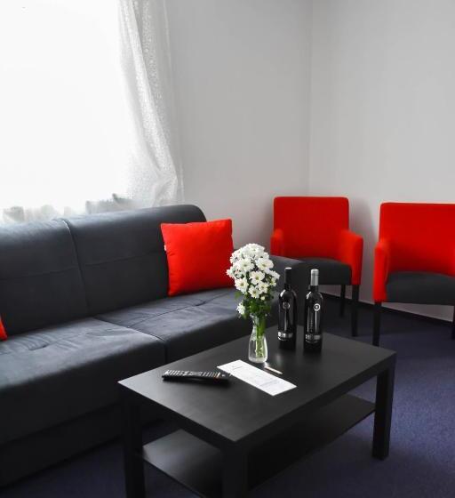 דירת חדר, U Fořta Mezní Louka