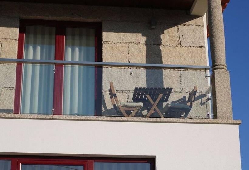 발코니가 있는 스위트, Villa Tavares Guest Houses